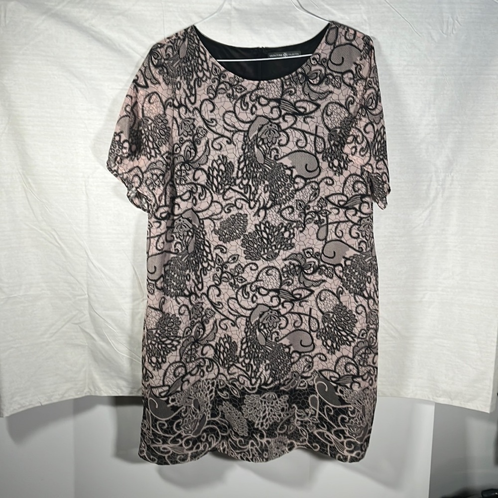 Signature Collection Pink and Black Dress Size 1X (18-20)